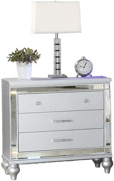 Sterling King 4 PC LED Bedroom Set Made with Wood in Silver