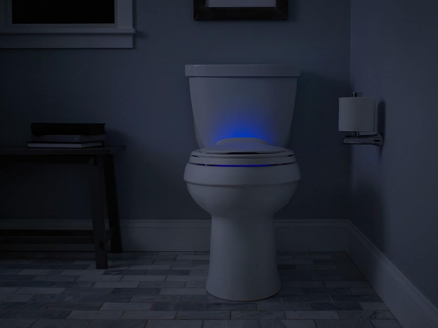 TRANSITIONS® NIGHTLIGHT Q3 TOILET SEAT, Non Ready Latch, Elongated, WHITE