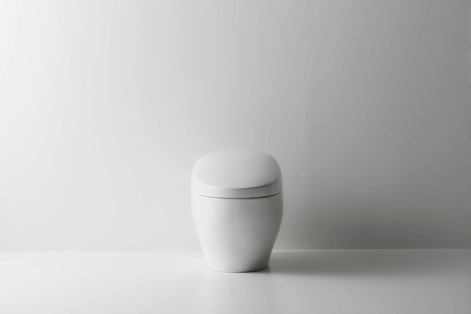 TOTO MS900CUMFG#01 NEOREST NX1 Dual Flush 1.0 or 0.8 GPF Toilet with Integrated Bidet Seat and EWATER+, Cotton White