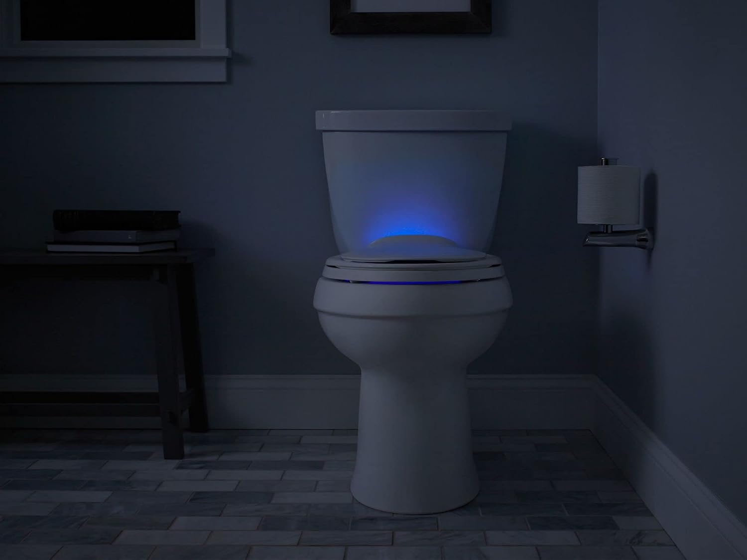 TRANSITIONS® NIGHTLIGHT Q3 TOILET SEAT, Non Ready Latch, Elongated, WHITE