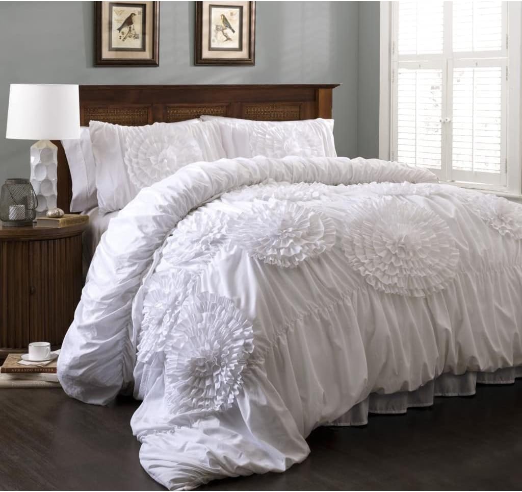 Lush Decor Serena Comforter Set, 3 Piece Set, Full/ Queen, Light Gray - Cute Comforter - Queen Bedding Set - Gray Comforter Queen Size - Coquette Decor