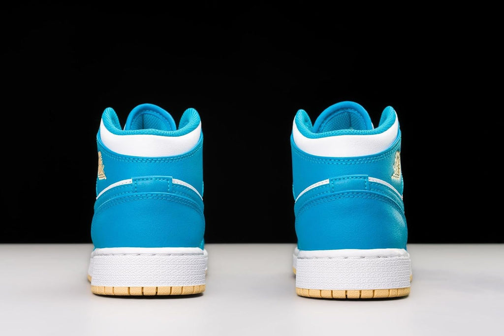 Nike Men's Air Jordan 1 Mid Basketball Shoes