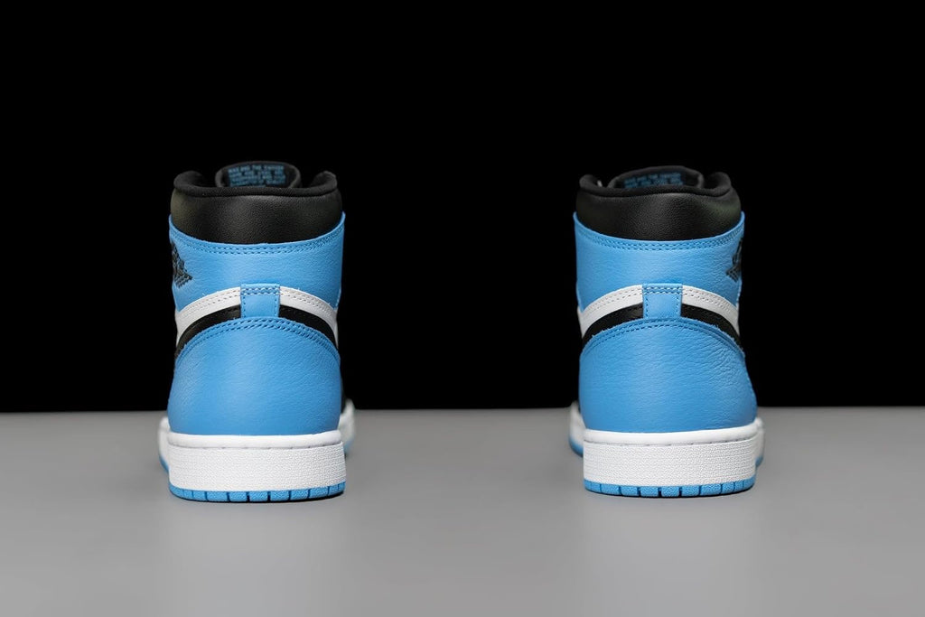 Nike Men's Air Jordan 1 Mid Basketball Shoes