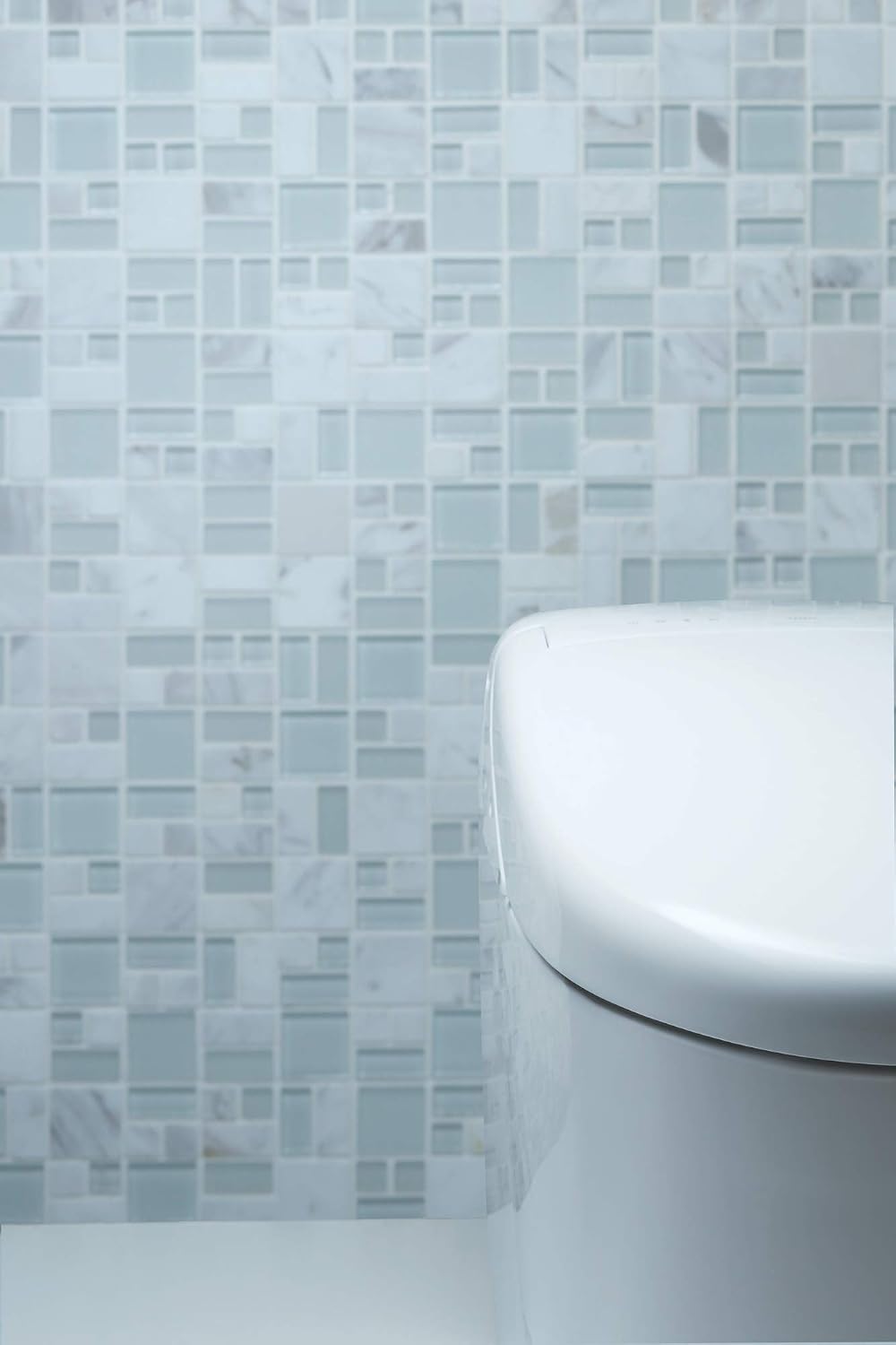 TOTO MS988CUMFG#01 NEOREST RH Dual Flush 1.0 or 0.8 GPF Toilet with Intergeated Bidet Seat and EWATER+, Cotton White