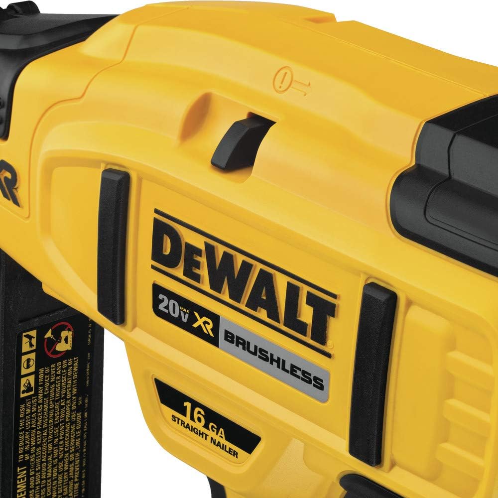 DEWALT 20V MAX* XR Finish Nailer, Cordless, Straight, 16GA (DCN662D1)