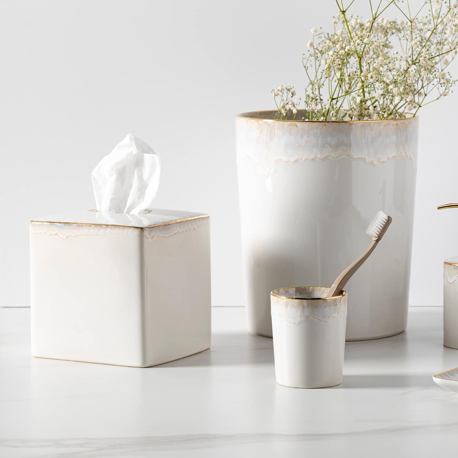 Casafina Ceramic Wastebasket Trash Can - Taormina Collection, White & Gold | Stoneware Bathroom Accessories | Quality Bath Decor | 8'' x 9.75'', 203 oz.