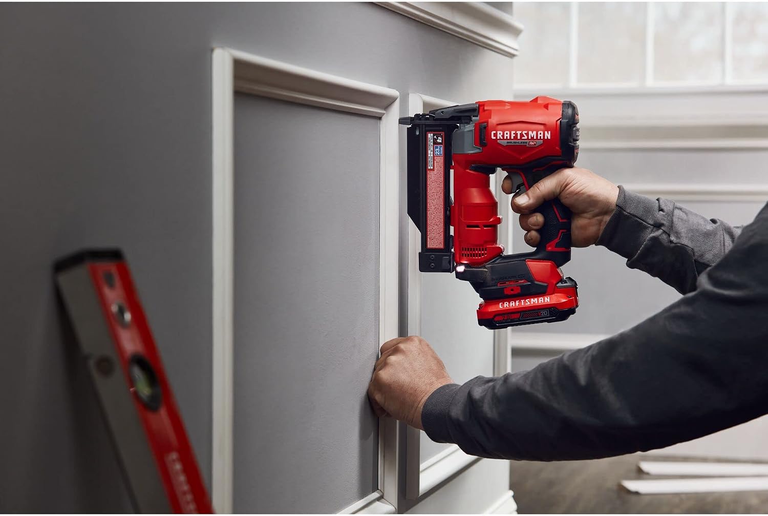 CRAFTSMAN V20 Pin Nailer Kit, 23 Gauge, Cordless, Battery and Charger Included (CMCN623C1)