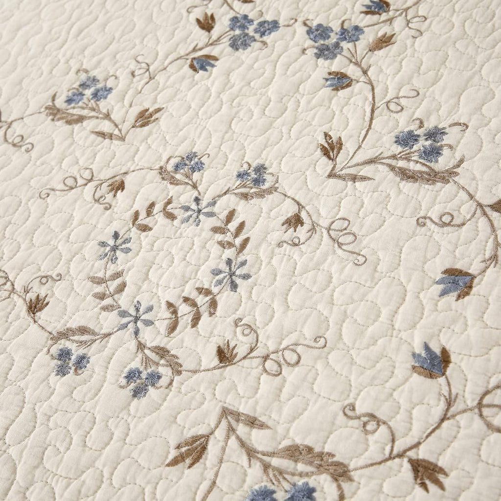 vctops 3-Piece 100% Cotton Bedspread Coverlet Set King Size Elegant Floral Embroidered Reversible Patchwork 1 Quilt and 2 Pillow Shams (Flower B,King)
