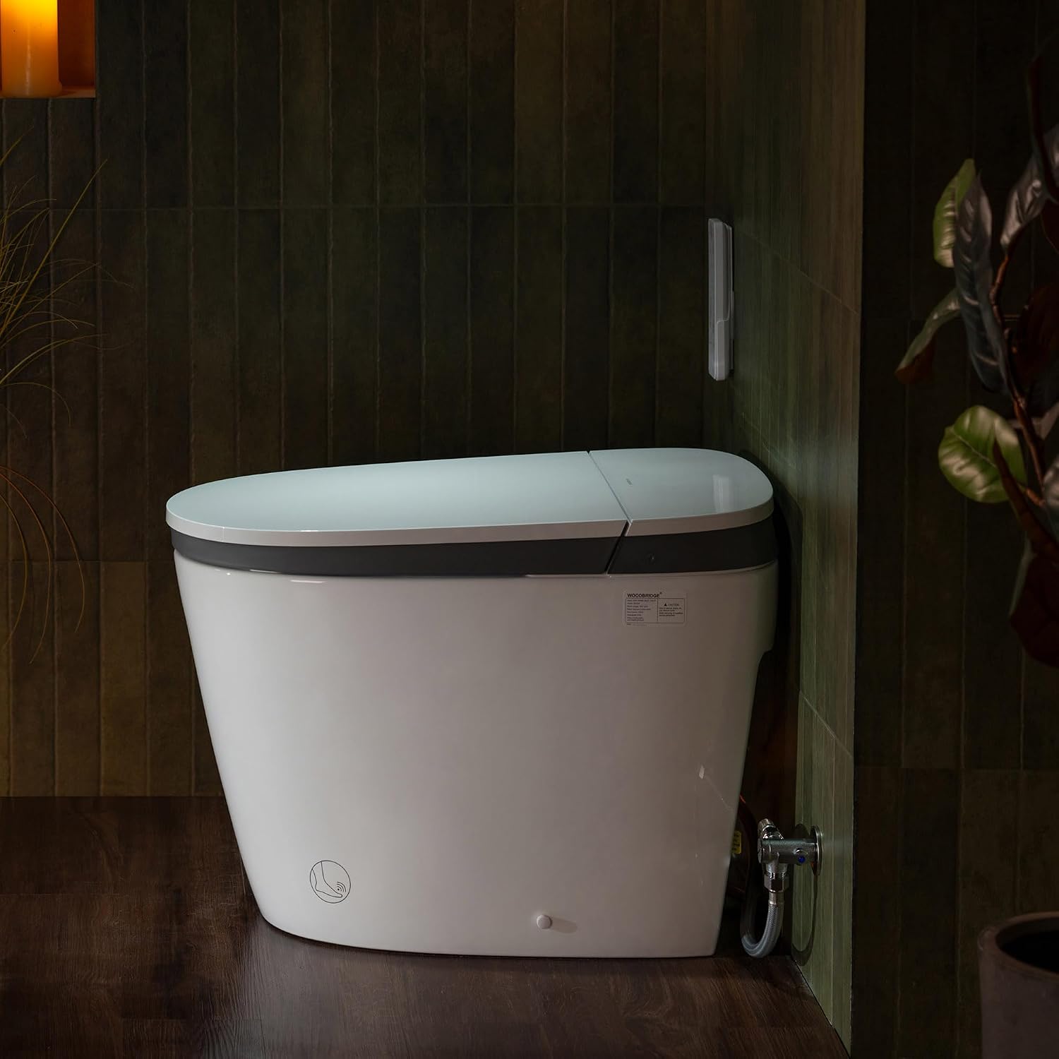 WOODBRIDGE Smart Toilet with 1000g MaP Flush Score, Foam Shield, Moving Dryer, Blackout Flush, ADA Comfort Chair Height, Auto Open & Close,Heated Seat, EBT350
