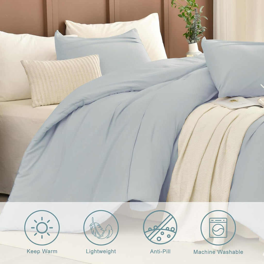 Masaca Oversized King Comforter 128x120,3 Pieces Pinch Pleated Light Blue Comforter Set Lightweight Modern Style Farmhouse Extra Large King Size Bedding for All Season