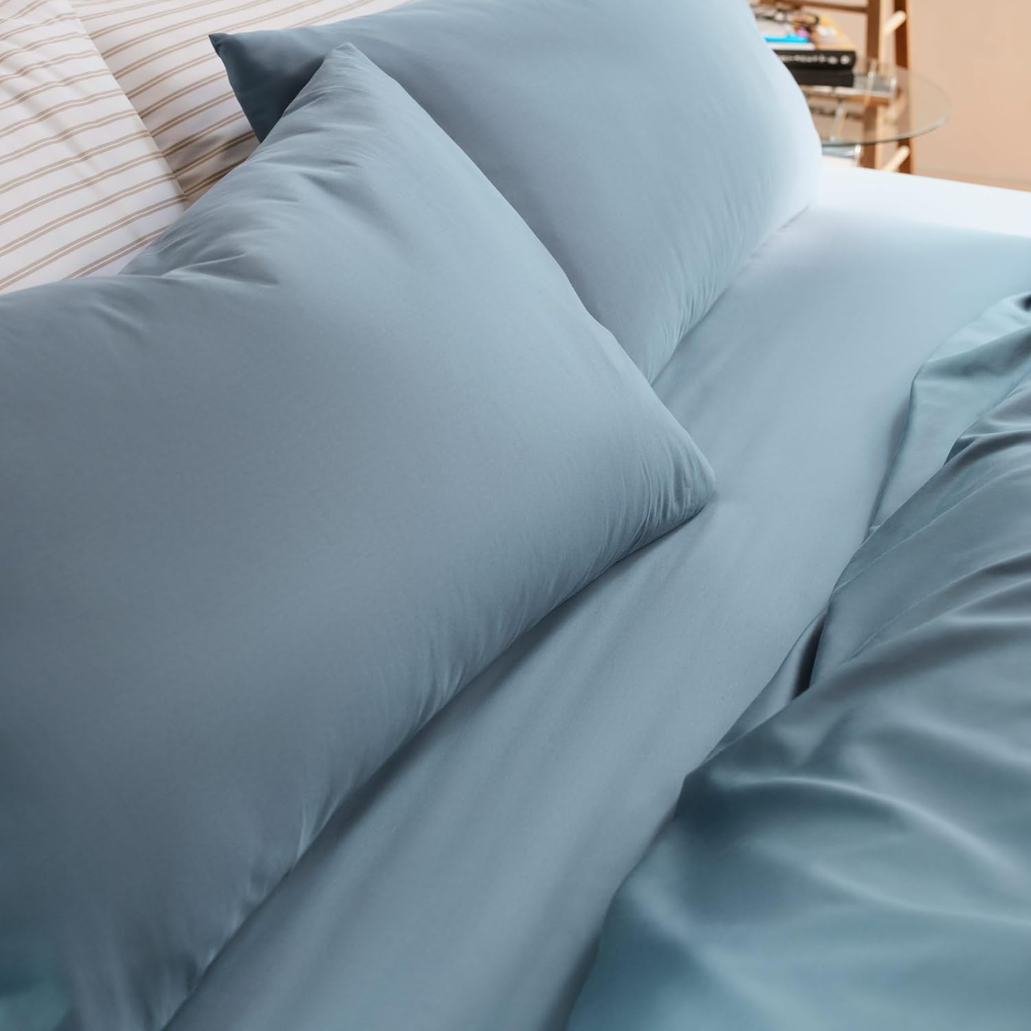 Brooklinen Luxury Sateen 4 Piece Sheet Set - 100% Cotton Bed Sheets, Soft & Durable Full Size Sheets Set in Storm Blue, Oeko-TEX Certified Bedding Set, 1 Fitted Sheet, 1 Flat Sheet, 2 Pillowcases
