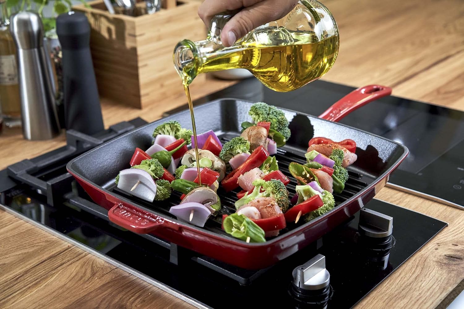 STAUB Cast Iron 10-inch Square Grill Pan - Cherry