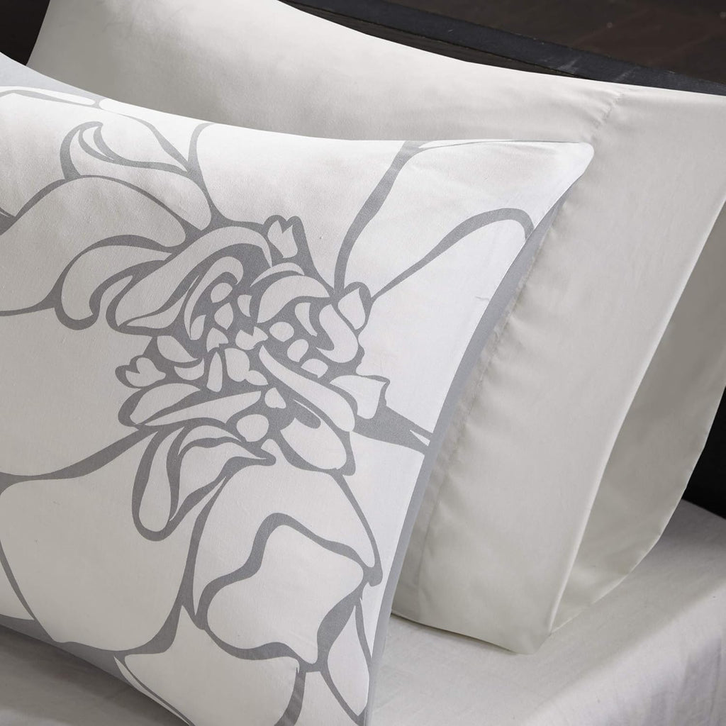 Madison Park Lola Sateen Cotton Comforter Set-Casual Medallion Floral Design All Season Down Alternative Bedding, Shams, Bedskirt, Decorative Pillows, Cal King(104'x92'), Taupe Grey/Peach, 7 Piece