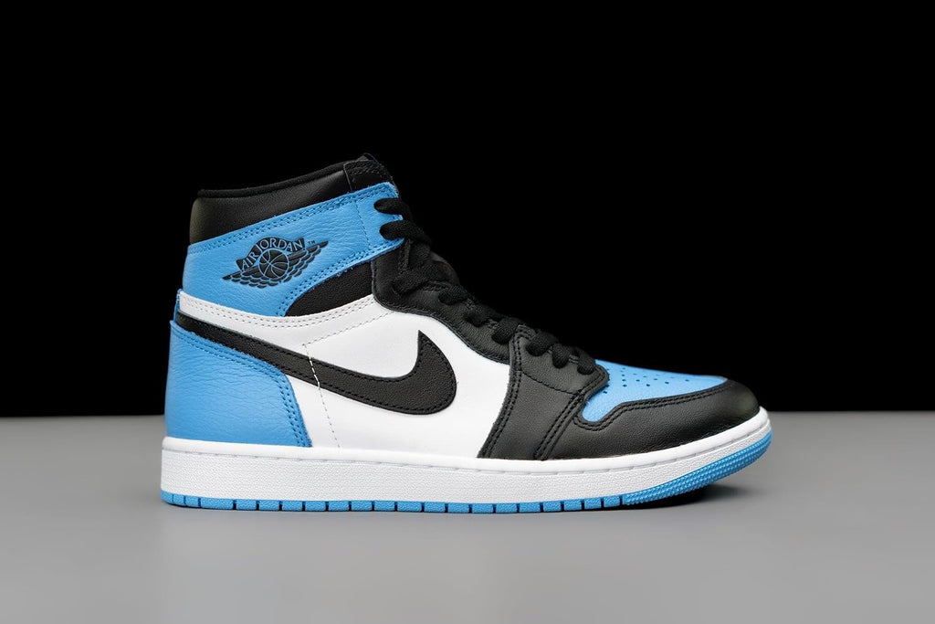 Nike Men's Air Jordan 1 Mid Basketball Shoes