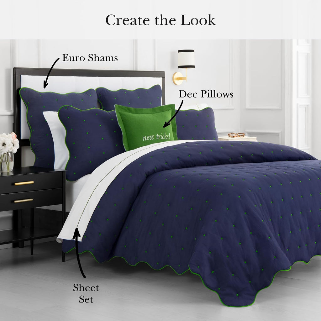 kate spade new york Scalloped Edge 3-Piece King Quilt Bedding Set, 100% Cotton Reversible Cover, All Season Warmth Bedding, Machine Washable, Navy