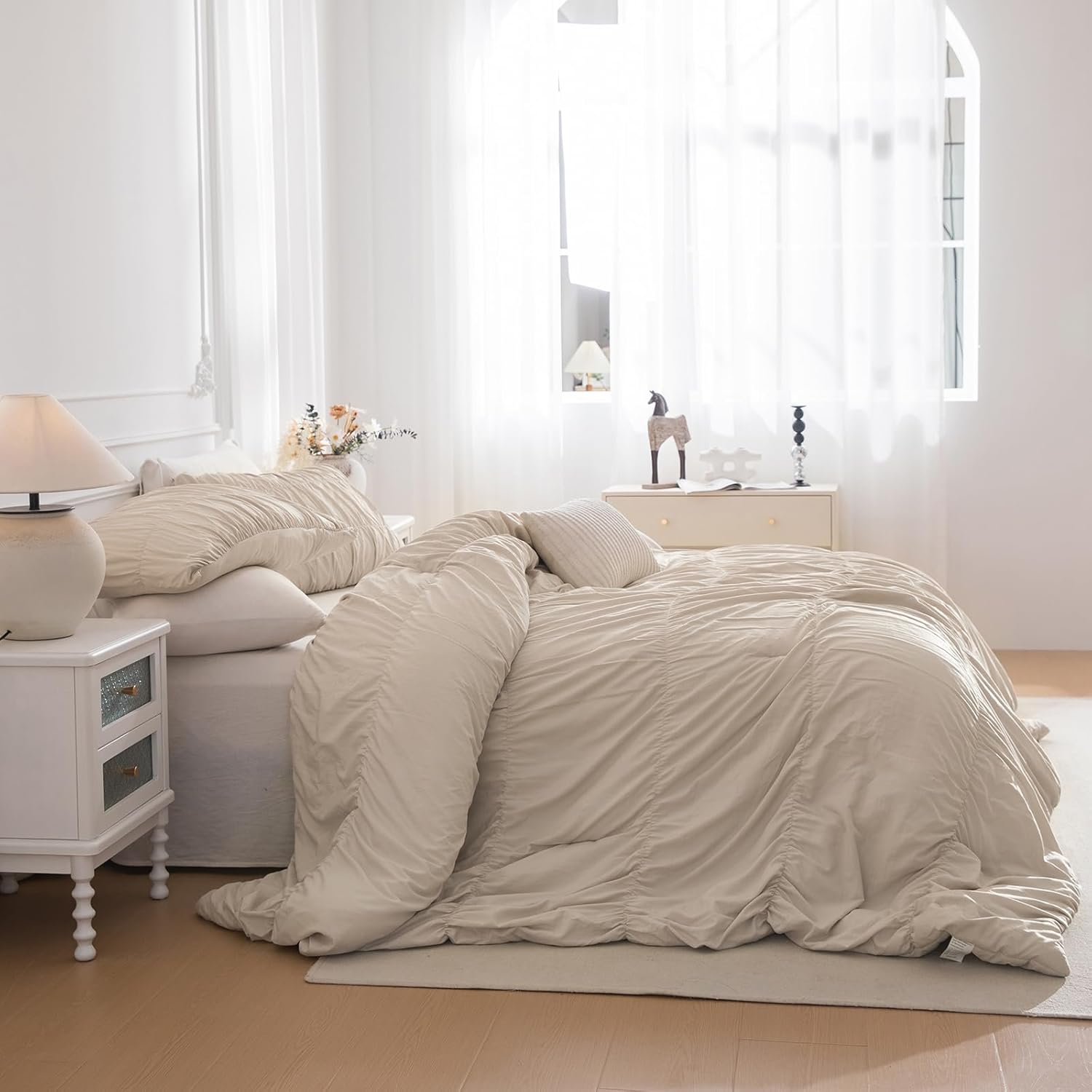 Masaca Queen Comforter Set(90'x95'),3 Pieces Ruched Ruffle Comforter Set Lightweight Shabby Boho Chic Farmhouse Queen Bedding Ultra Soft（1 Wheat Comforter and 2 Pillowcases）