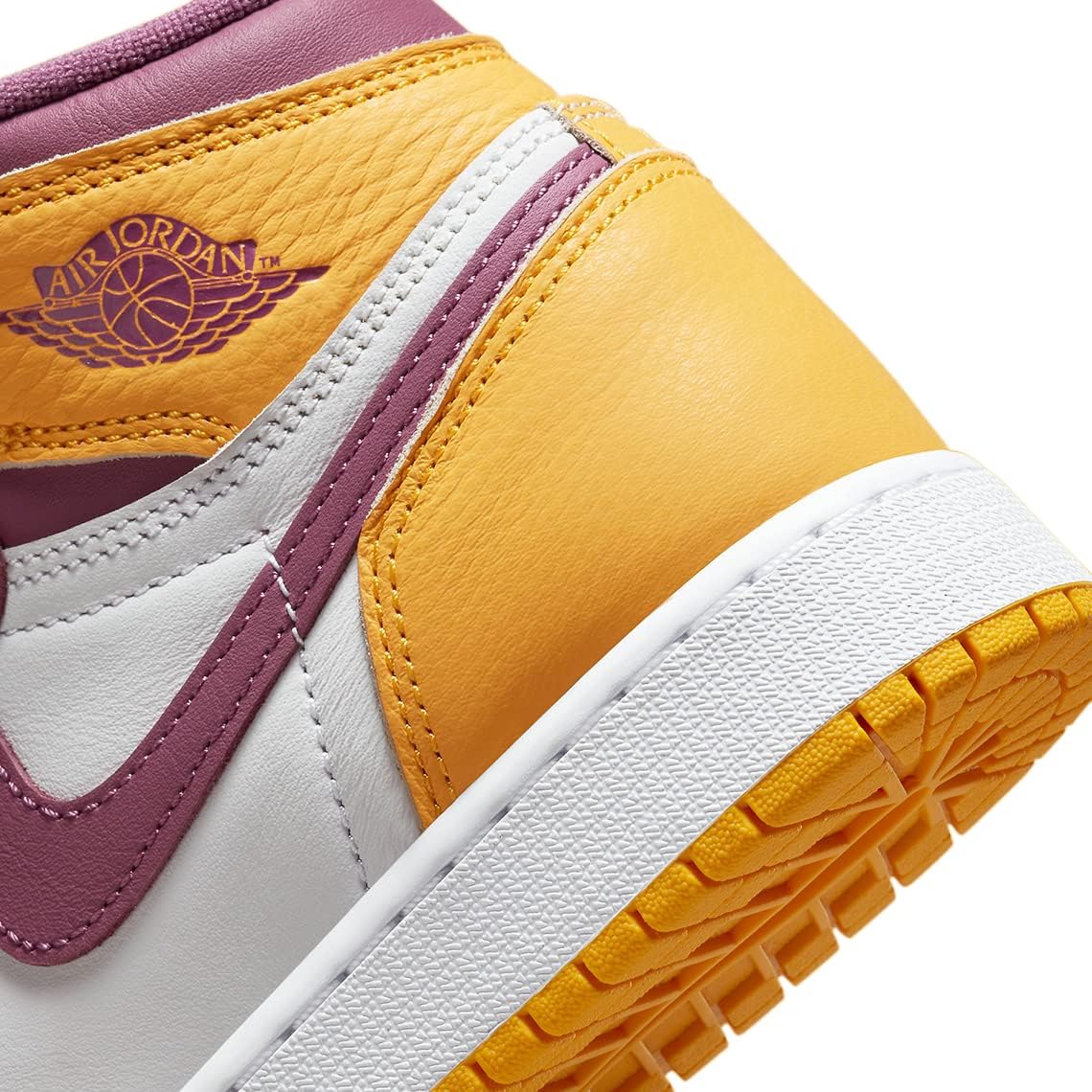 Nike Men's Air Jordan 1 Mid Basketball Shoes