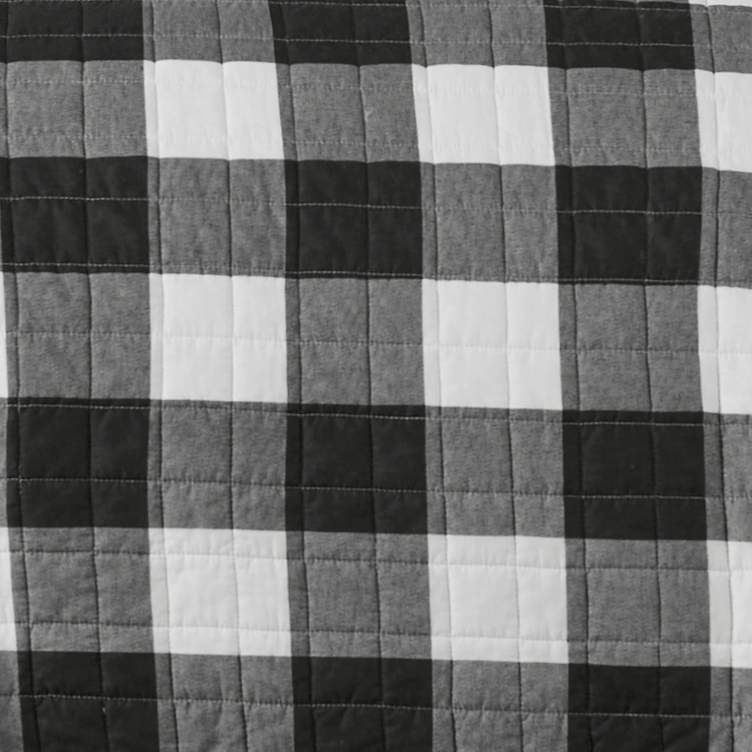 Levtex Home - Camden Bedspread Set - Full (96 x 110 in.) + Two Standard Pillow Shams (26 x20 in.) - Buffalo Check in Black and Cream - Reversible Pattern - Cotton