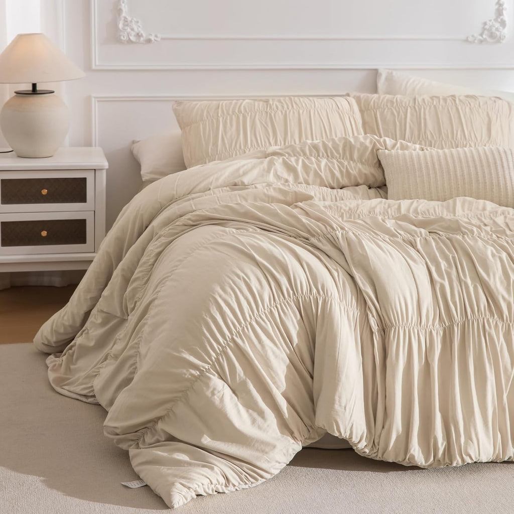 Masaca Queen Comforter Set(90'x95'),3 Pieces Ruched Ruffle Comforter Set Lightweight Shabby Boho Chic Farmhouse Queen Bedding Ultra Soft（1 Wheat Comforter and 2 Pillowcases）