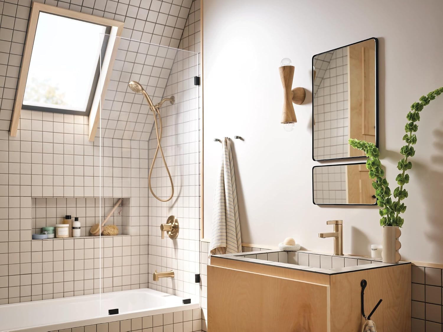 Moen Beric Bronzed Gold Modern One-Handle Single Hole Bathroom Faucet with Drain Assembly and Optional Deckplate for Your Bath Sink, 84774BZG