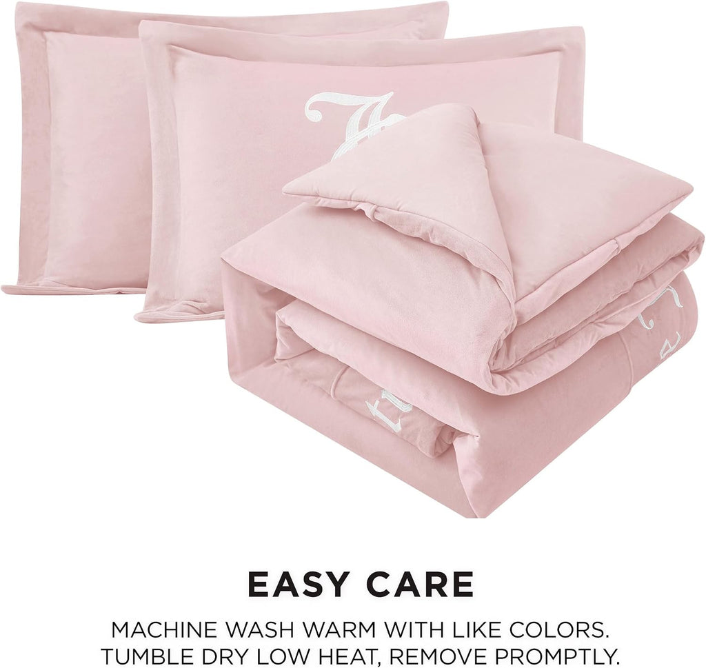 Juicy Couture - Comforter Set - Gothic Design Bedding - King - 3 Piece Set Includes (1) 108' x 92' Comforter and (2) 20' x 36' Shams - Wrinkle Resistant - Premium Bedroom Decor - Marshmallow Pink