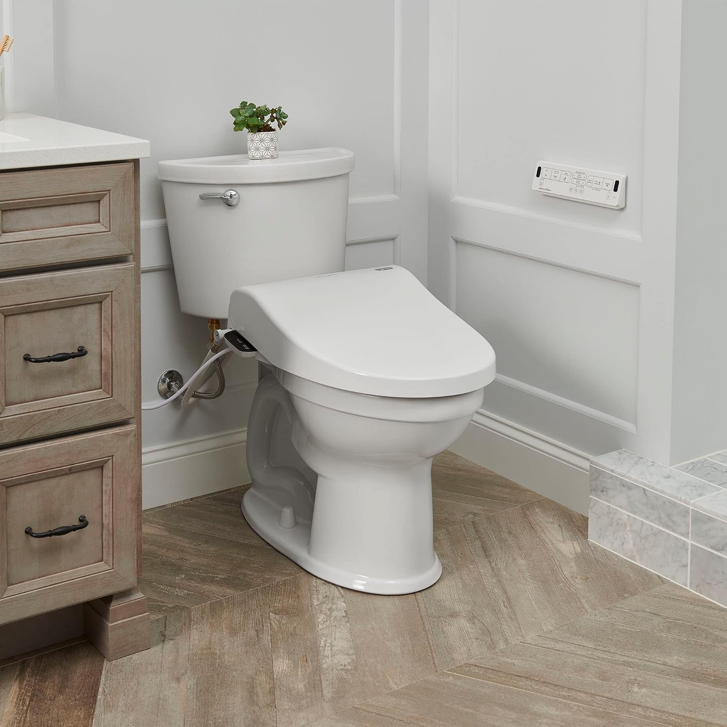 American Standard 8012A60GRC-020 Advanced Clean 2.5 SpaLet Bidet Seat with Remote Control, White