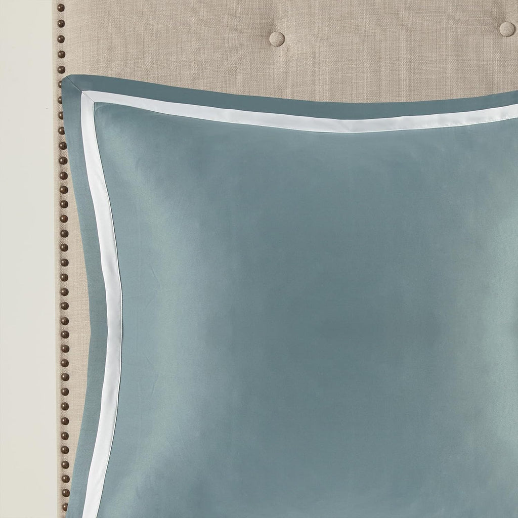 Madison Park Odette Cozy King Size Comforter Set Jacquard Damask Medallion Design - Modern All Season, Down Alternative Bedding, Shams, Decorative Pillows, King(104 in x 92 in), Aqua