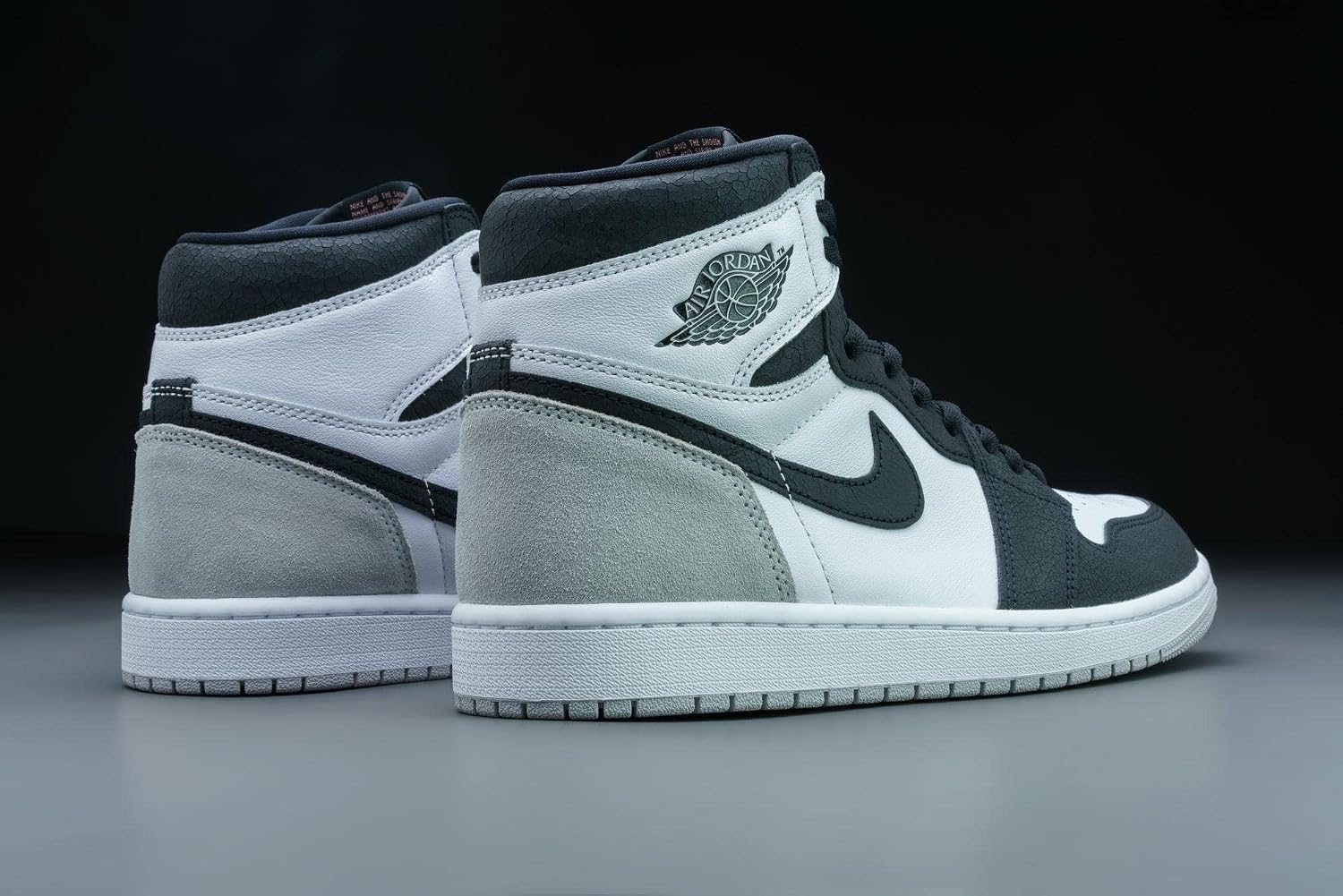 Nike Men's Air Jordan 1 Mid Basketball Shoes
