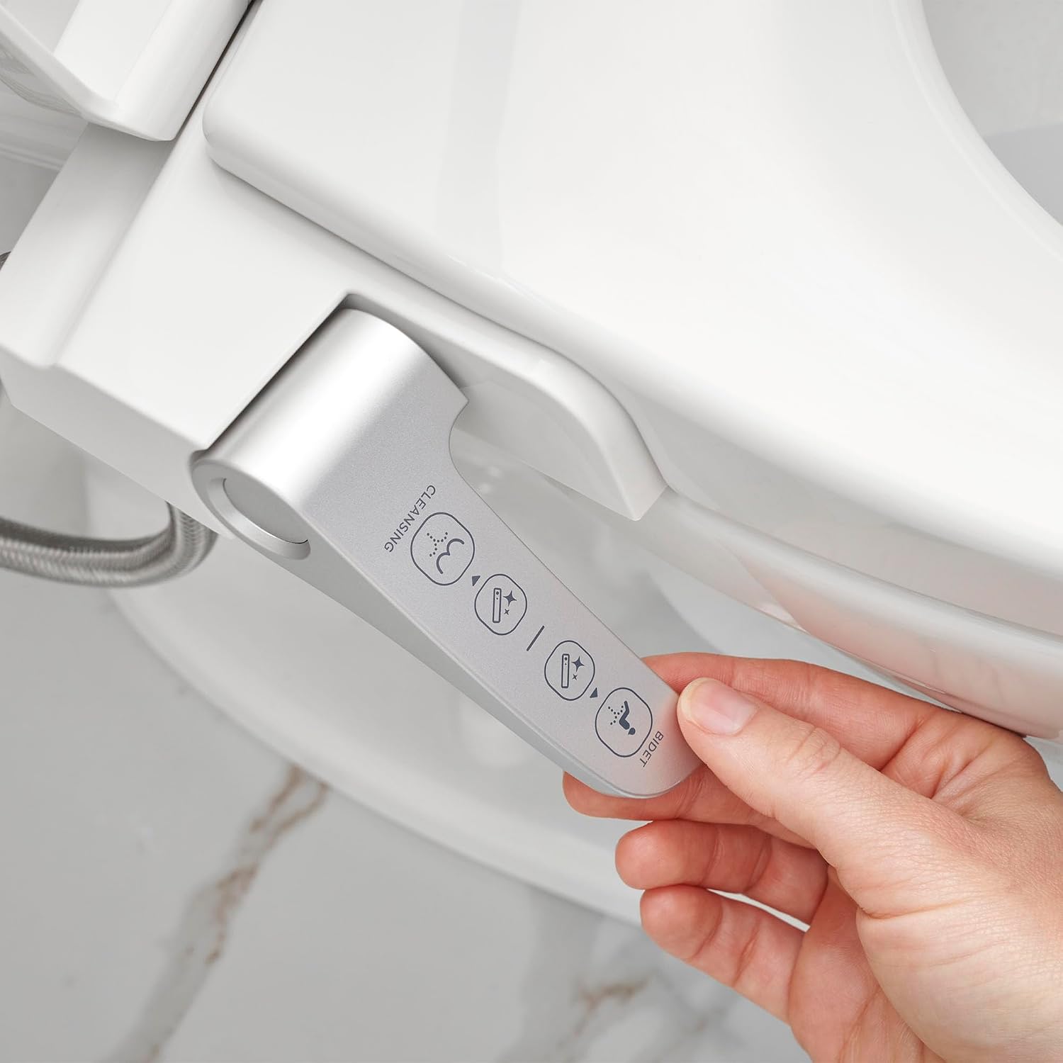 American Standard 8033A65G.020 Aquawash Slim Non-Electric SpaLet Bidet Seat, White