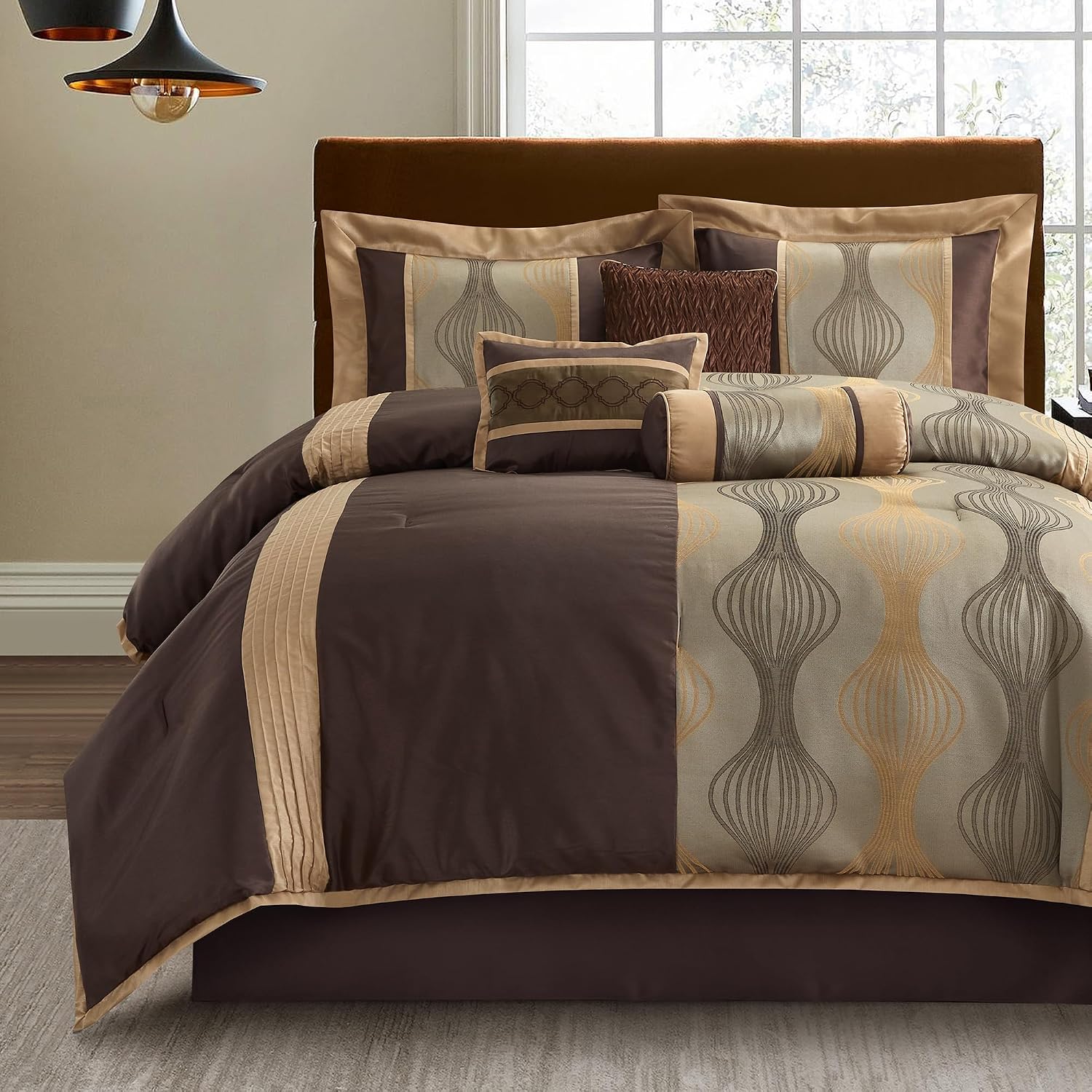 LANCO MODERN LIFESTYLE Full Comforter Set, Brown, 7 Pieces Bed in a Bag, Ultra Soft Jacquard with Solid Piecework, Luxury Bed Set with Comforters, Bed Skirt, Pillow Shams and Decorative Pillows