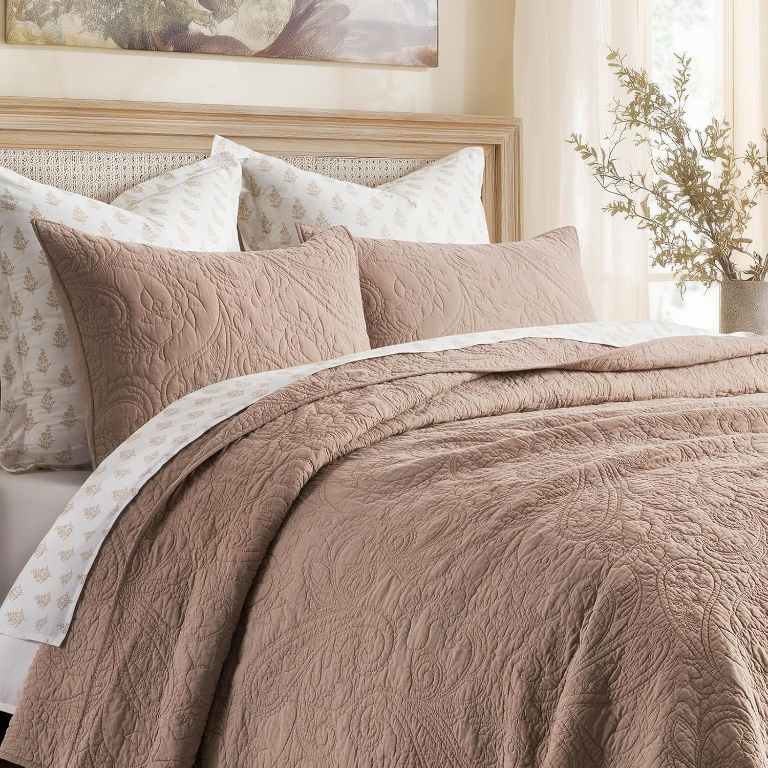 EVERGRACE 100% Cotton Paisley Quilt Set, King Size 3 Piece Set – Prewashed Lightweight Bedspread with 2 Shams, Soft Matelasse-Style Quilted Coverlet for All-Season, Dusty Brick (Red Undertones)