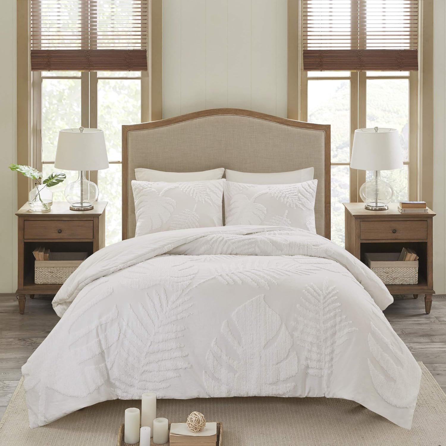 Madison Park Tufted Chenille Cotton Comforter, All Season Bedding Set, Matching Shams, Bahari, Coastal Palm Leaf Off White King/Cal King(104'x92') 3 Piece