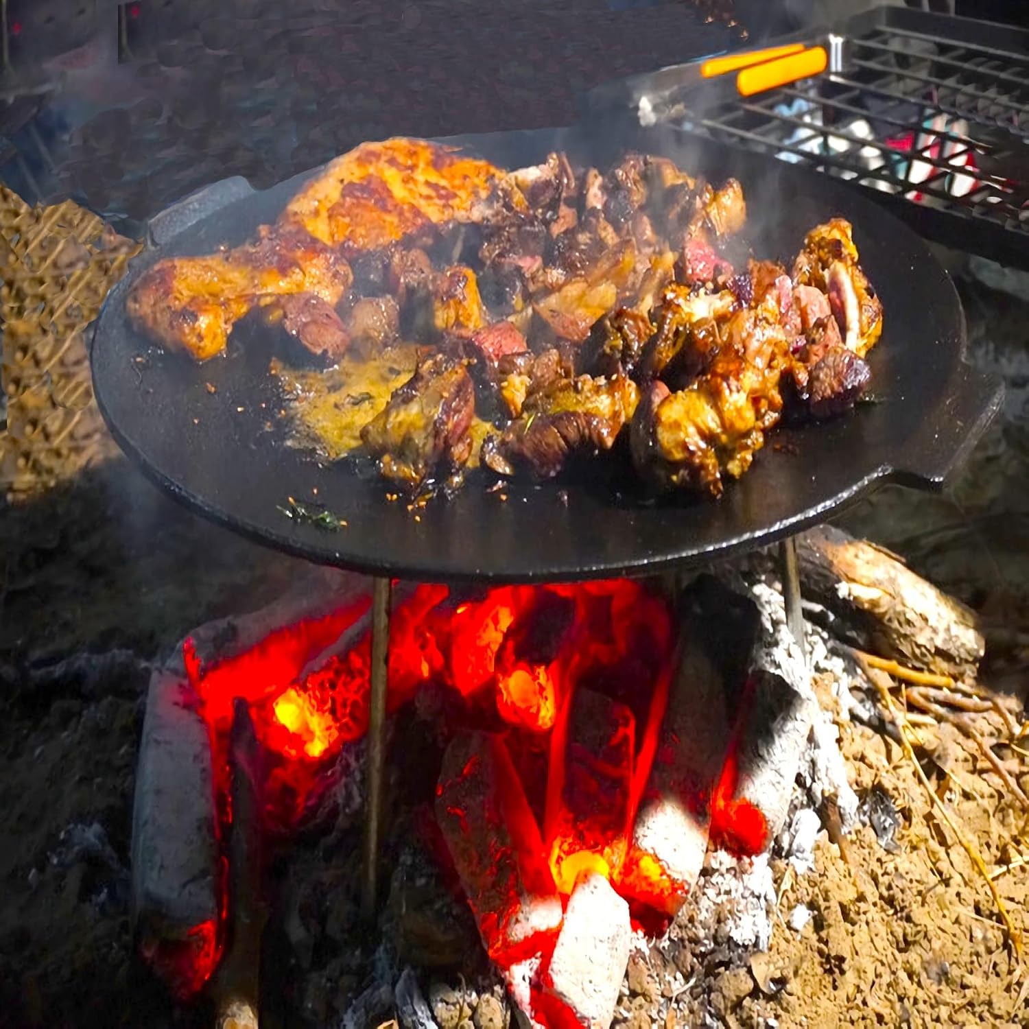 BBQ Grill Pan,Iron Campfire Griddle, Smokeless Durable Heat Resistant Cast Iron Round BBQ Griddle for Indoor and Outdoor Camping and Barbecue Parties