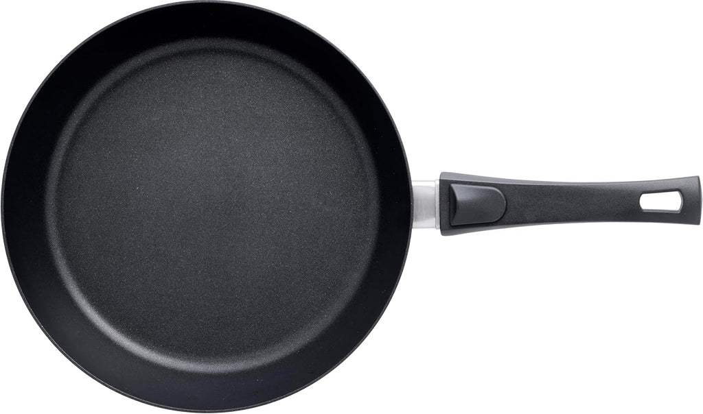 Scanpan URBAN 3 QT 11 Inch Saute Pan - Detachable Handle Saves Space, Compatible with Gas and Electric Stovetops, Metal Utensil Safe, Oven Safe to 500°F, Dishwasher Safe