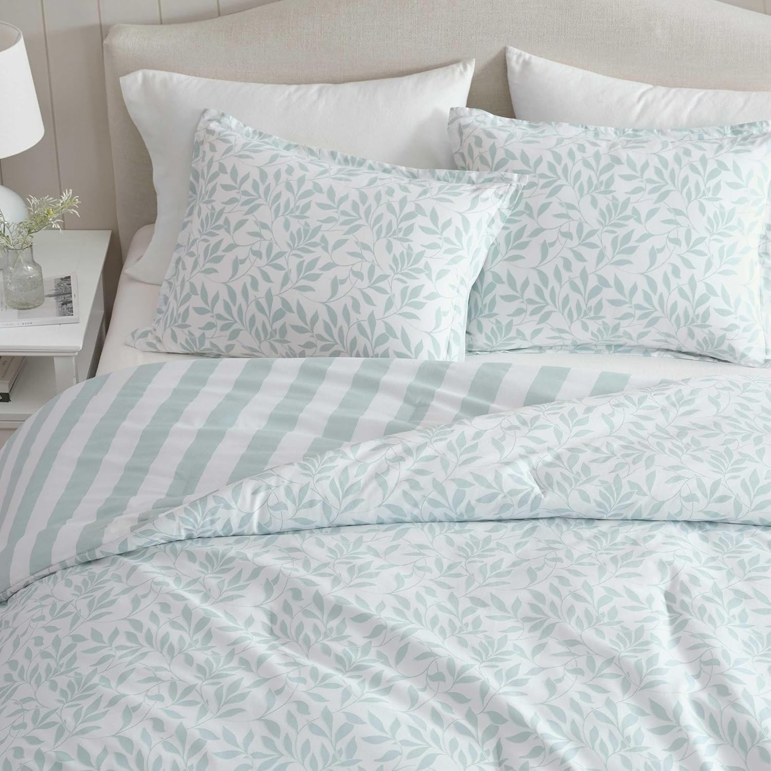 Martha Stewart - King Comforter Set, 100% Naturally Soft & Breathable Cotton Bedding, Lightweight for Year Round Comfort, 3 Piece Bed Set with Matching Pillowcases (Copper Vines Blue)
