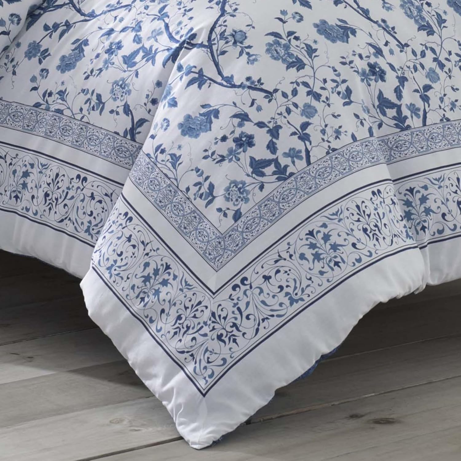 Laura Ashley - Queen Comforter Set, Soft & Reversible Cotton Bed Set, 4 Piece Floral Bedding with Matching Pillowcases & Bonus Bed Skirt (Charlotte Blue)