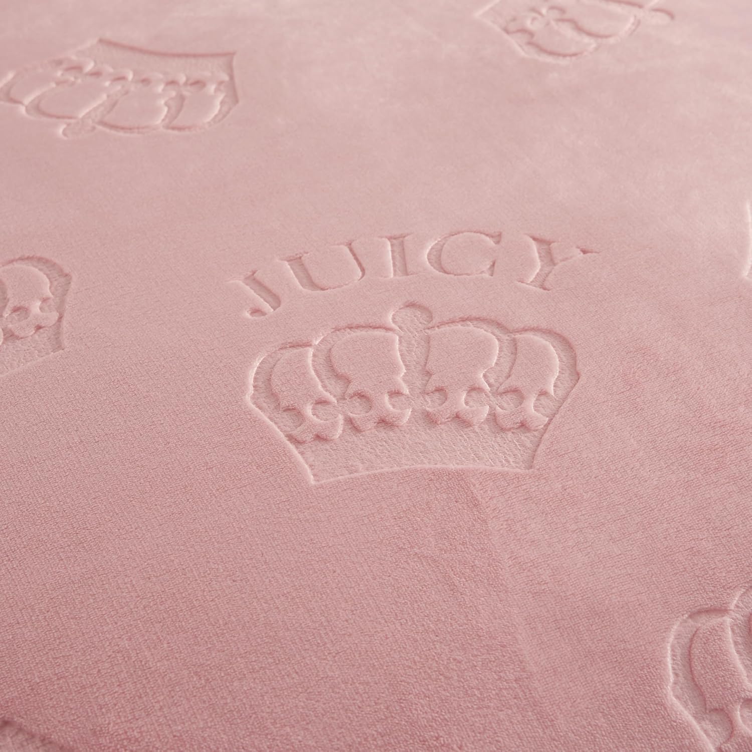Juicy Couture Plush Reversible Embossed Crown 4-Piece Full/Queen Comforter Set with Decorative Pillow, Light Pink