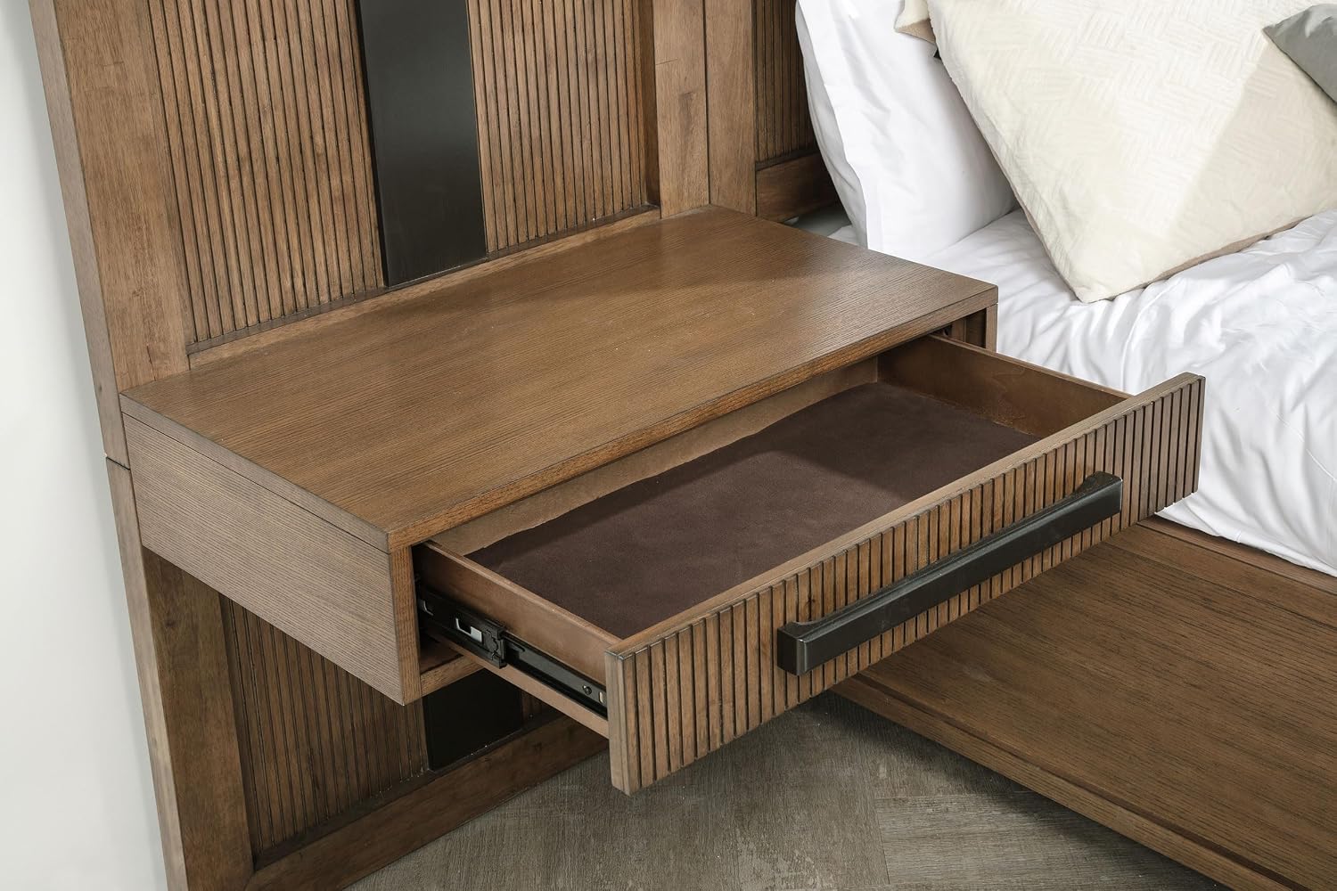 Coaster Home Furnishings Terrace Transitional 6-Piece Bedroom Set California King Size Wall Panel Storage Bed Frame 58-inch Headboard Ash Brown 224900KW-S6P