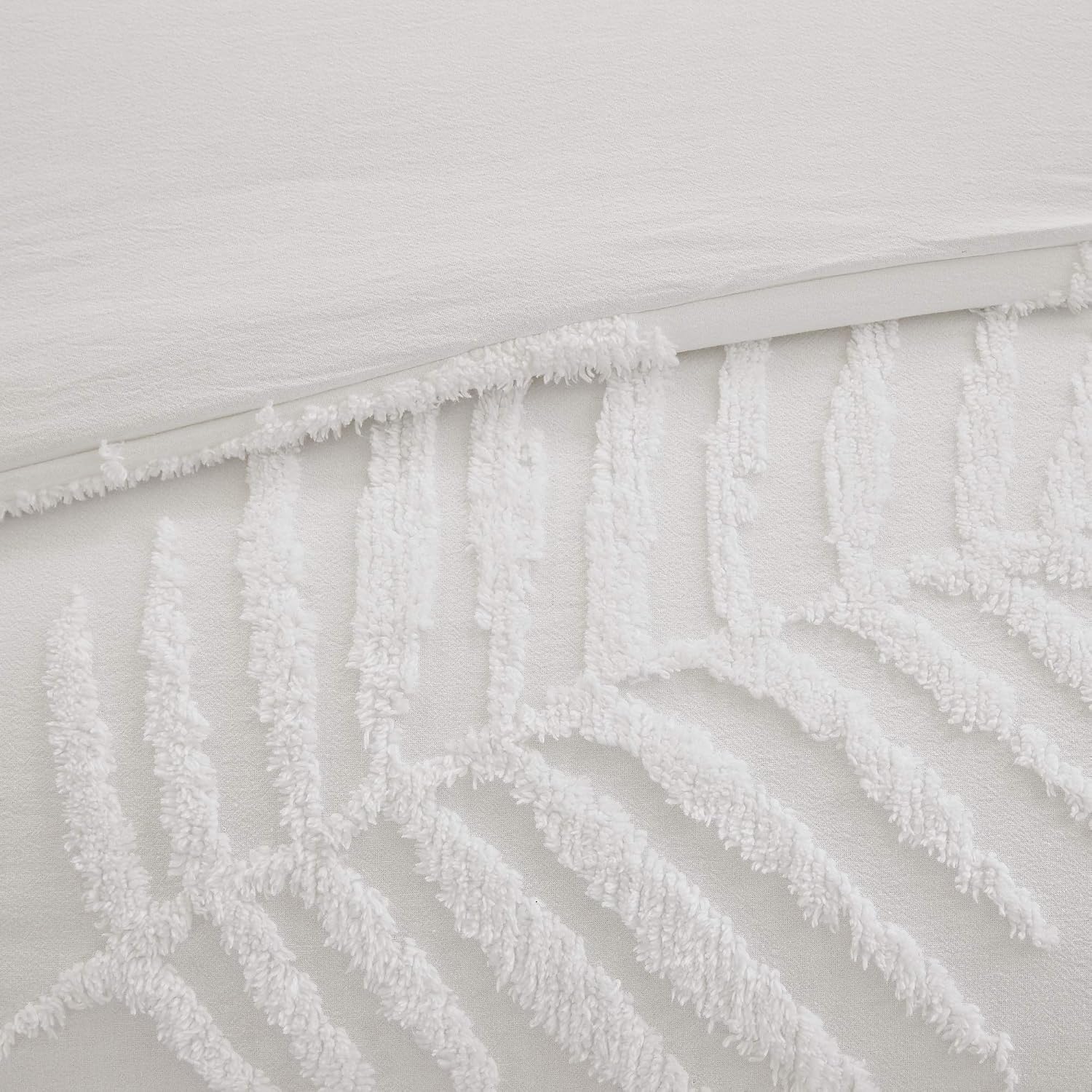 Madison Park Tufted Chenille Cotton Comforter, All Season Bedding Set, Matching Shams, Bahari, Coastal Palm Leaf Off White King/Cal King(104'x92') 3 Piece