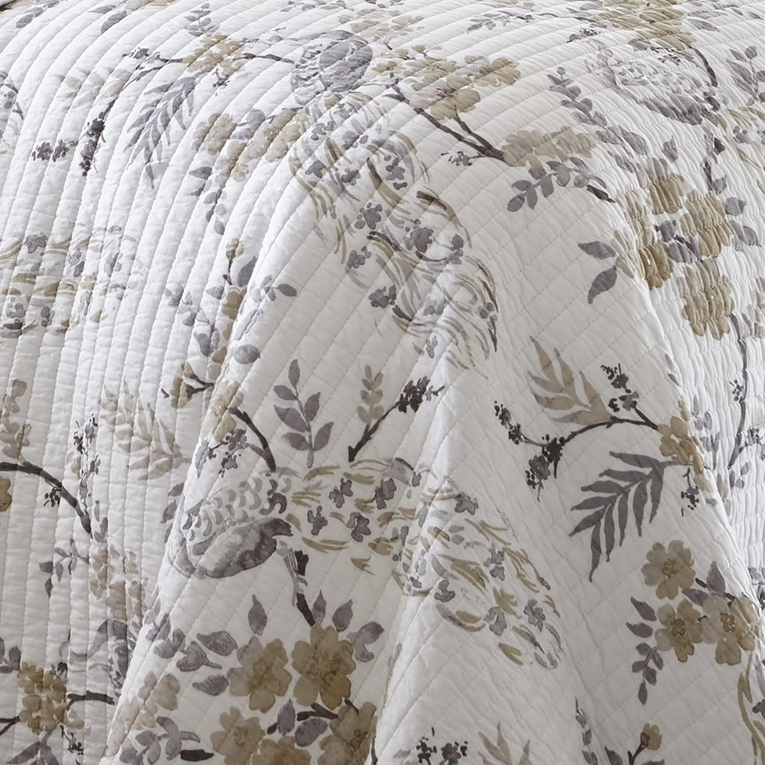 Levtex Home Pisa Reversible Full/Queen Quilt Set (88x92in) with 2 Pillow Shams (26x20in) - Floral Peacock - Grey, Taupe - 100% Cotton Full/Queen Size Quilt Bedding Set - Lightweight, Soft, Pre-Washed