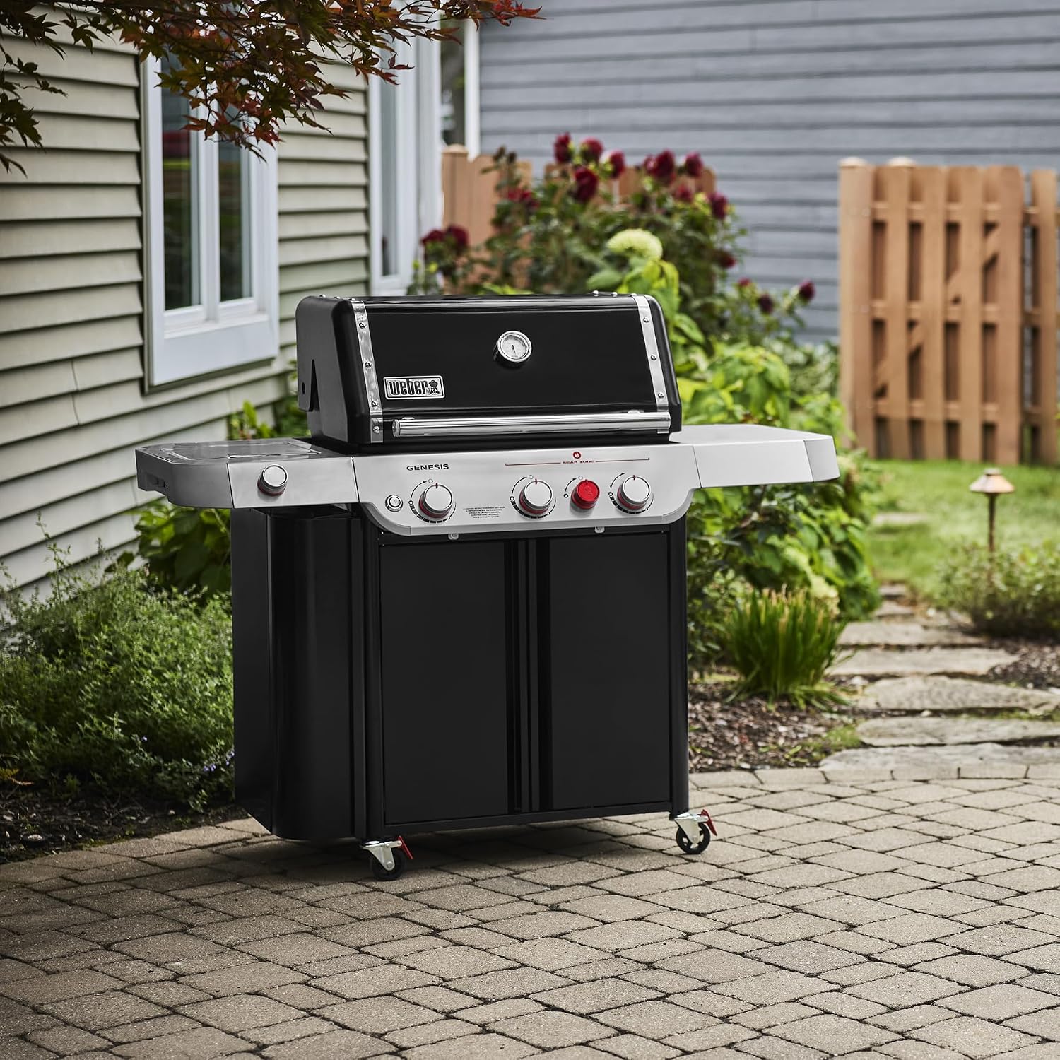 Weber Genesis E-335 Liquid Propane Gas Grill for Outdoor Cooking, 3 Burners and 1 Side Burner, Black – Porcelain-Enameled Cast-Iron Grates, PureBlu Burners & Sear Zone