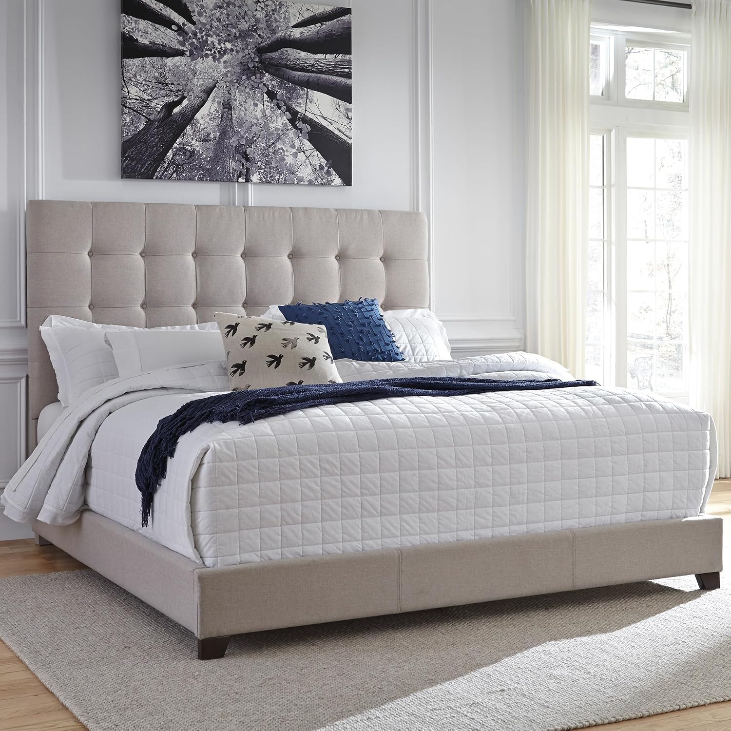Signature Design by Ashley Dolante Modern Farmhouse Button-Tufted Upholstered Platform Bed, King, Beige