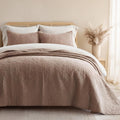 EVERGRACE 100% Cotton Paisley Quilt Set, King Size 3 Piece Set – Prewashed Lightweight Bedspread with 2 Shams, Soft Matelasse-Style Quilted Coverlet for All-Season, Dusty Brick (Red Undertones)
