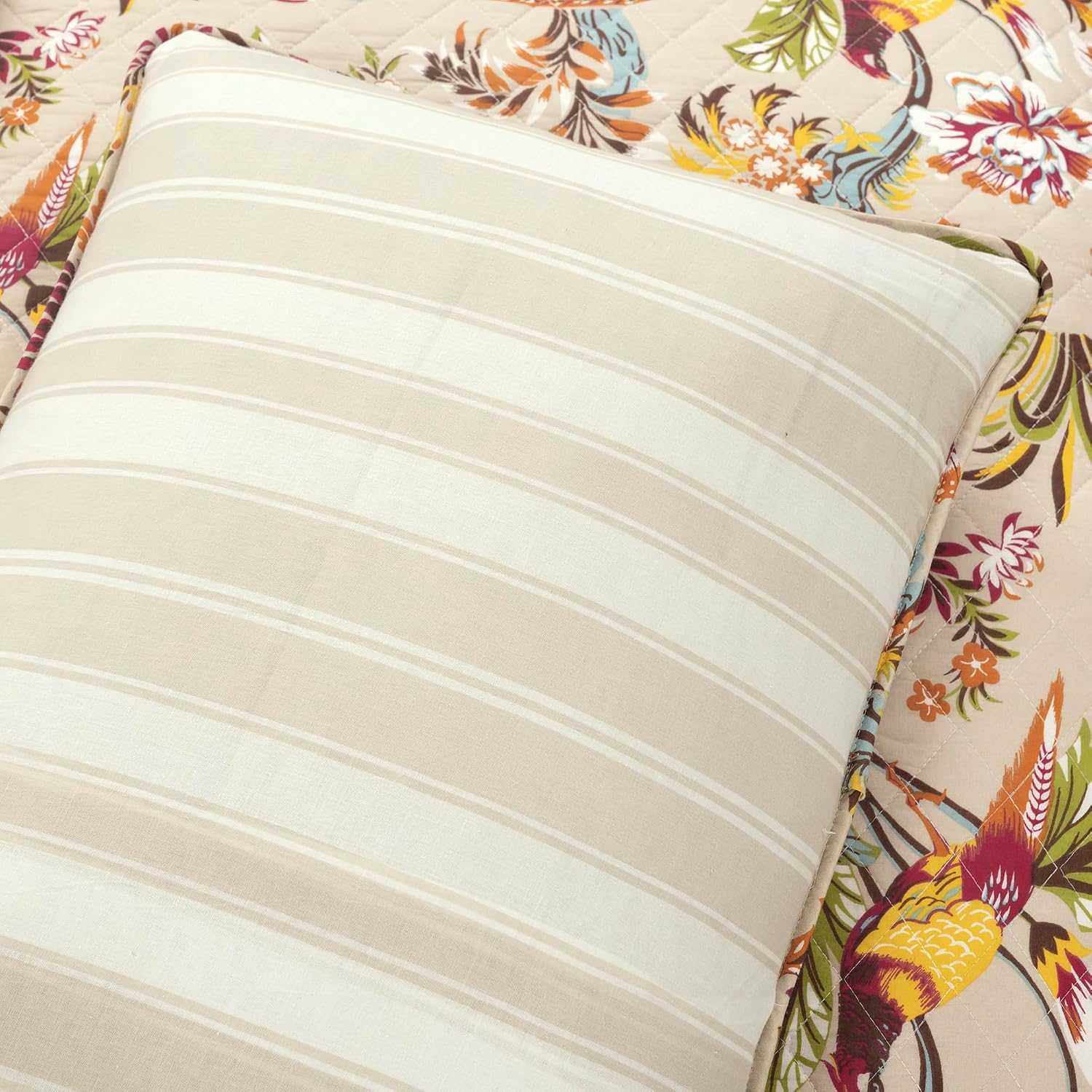 Lush Decor Dolores Reversible Cotton Quilt King Size 3 Piece Set Neutral & Multi - Tropical Bedding Set King - Floral Quilt - Cottage Bedroom Decor
