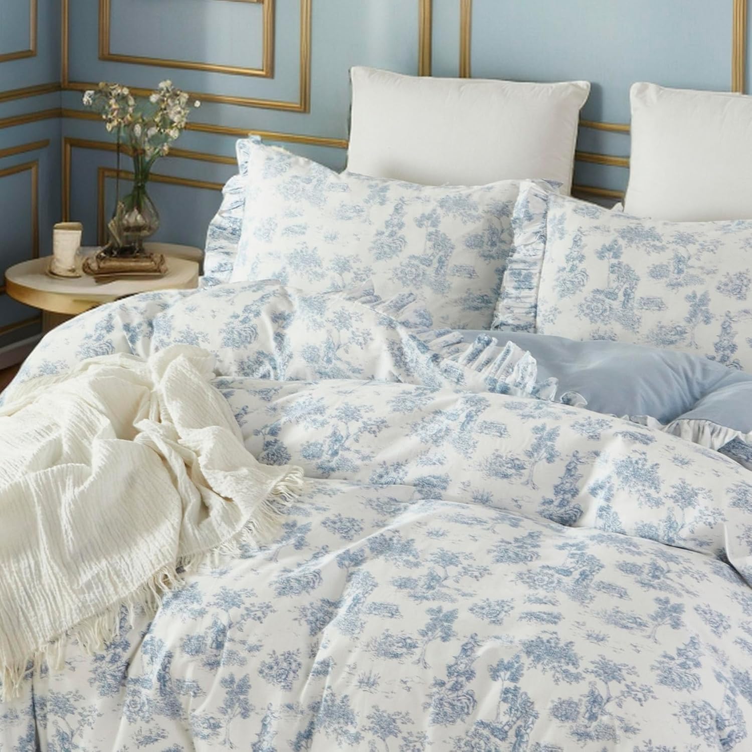 Brandream French Country Toile Queen Duvet Cover Set for Girl Women Bedroom Vintage Blue Toile Floral Print 100% Cotton Duvet Quilt Comforter Cover Pillow Shams Set with Delicate Ruffle Fringe