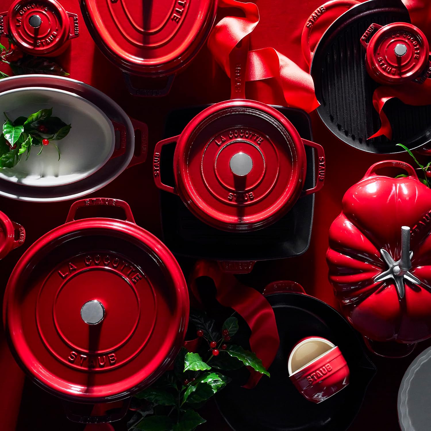 STAUB Cast Iron 10-inch Square Grill Pan - Cherry