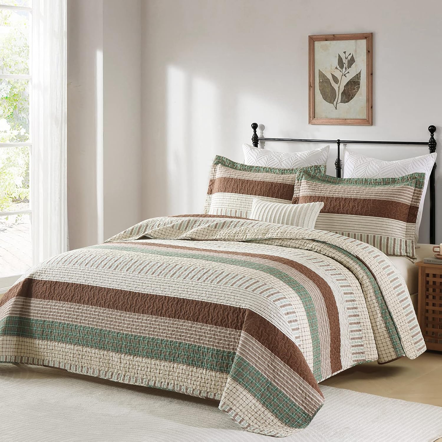 PANGUSHAN 100% Cotton Quilt Set King Size, Patchwork King Quilt Bedding Set Bedspreads, Farmhouse Lightweight Comforter Reversible Quilt, Green/Brown/Beige Bed Spread for All Season, 3 Pieces