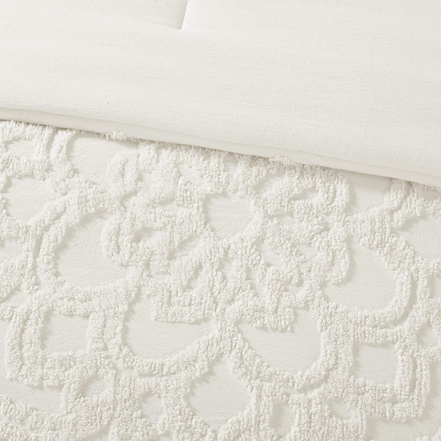 Madison Park Laetitia Comforter Bohemian Tufted Cotton Chenille, Medallion Shabby Chic All Season Down Alternative Bed Set with Matching Shams, Floral Off White King/Cal King(104'x92') 3 Piece