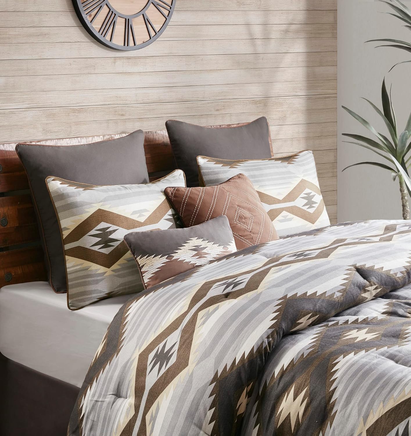 Woolrich Queen Comforter Set, Southwestern Aztec 8 Piece Bedding Set, Oversized All Season Down Alternative Comforter with Shams, Euro Shams, Decorative Pillows & Bedskirt, Rustic Cabin, Grey Brown