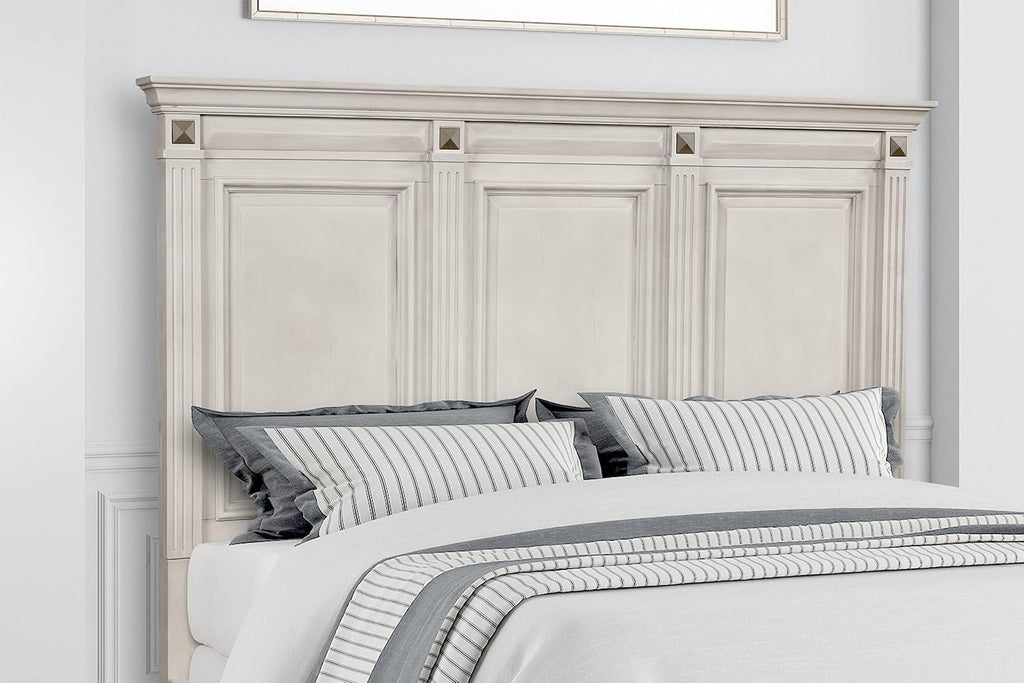Roundhill Furniture Renova 3-Piece Distressed Parchment Bedroom Set, Bed with 2 Nightstands, King